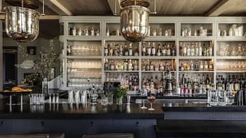 Bar (in der Unterkunft)