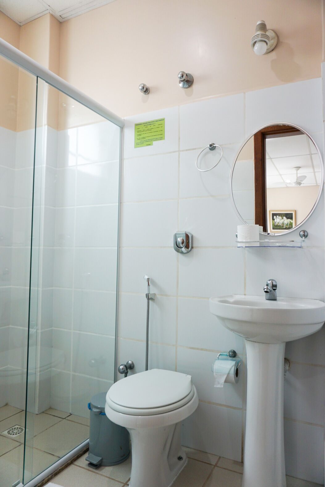 triple room | bathroom | shower, towels