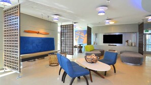 Interior - Global Luxury Suites at Marina Del Rey (Marina del Rey)