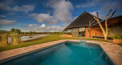 Mount Etjo Safari Lodge