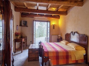 5 bedrooms, WiFi