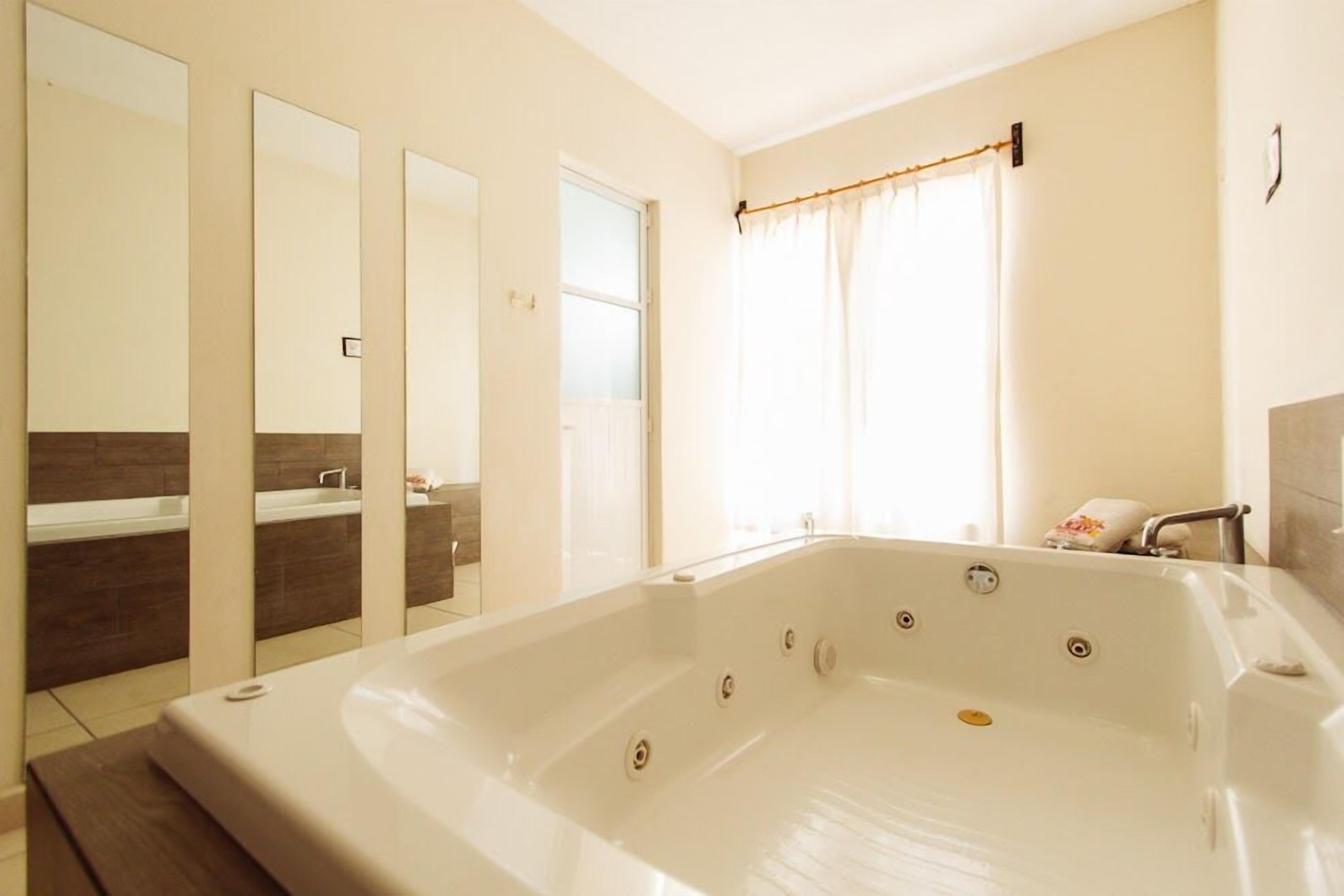 华丽客房 | 私人 SPA 浴缸