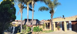 Exterior - Citrus Lane Guesthouse (Randburg)