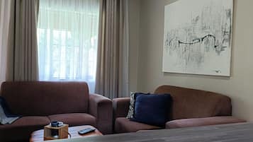 Camera Standard, 1 camera da letto, non fumatori, vista giardino | Con stile personalizzato, una scrivania, postazione laptop