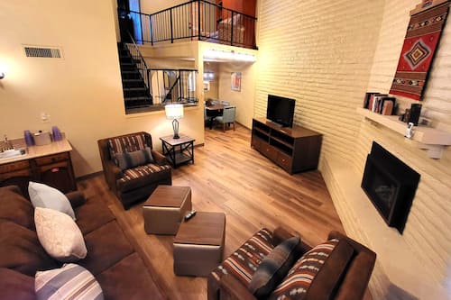 Loft, 2 Bedrooms | Living area | Flat-screen TV, fireplace