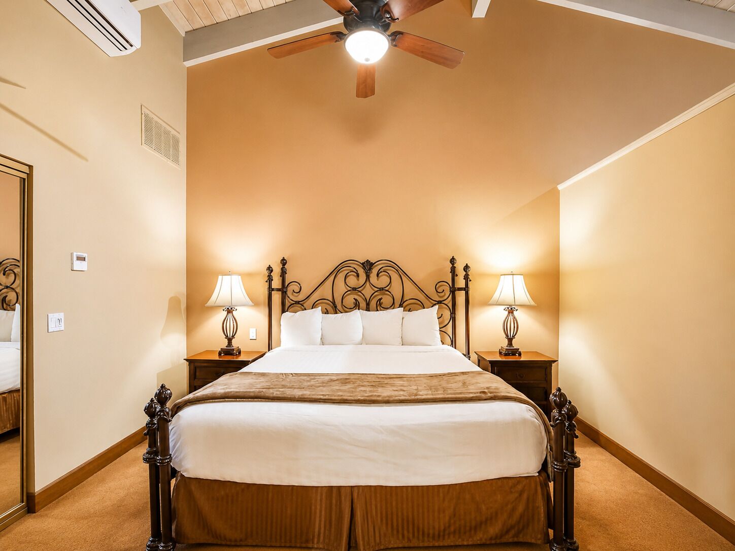 Room, 1 Bedroom | In-room safe, iron/ironing board, cribs (free), rollaway beds (free)