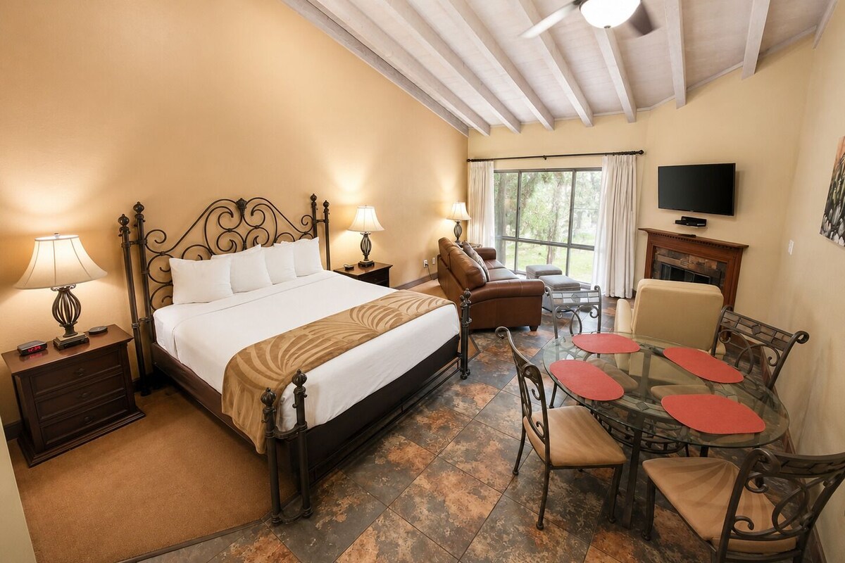 Studio | In-room safe, iron/ironing board, free cots/infant beds