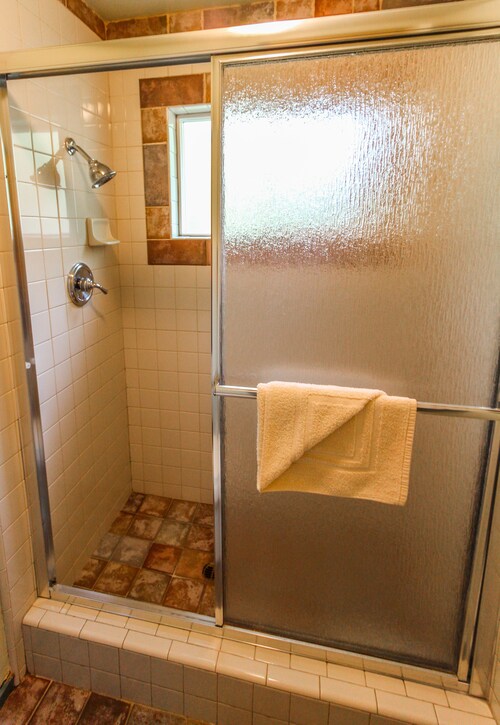 The Lodge at Lake Tahoe by VRI Americas Reviews, Deals & Photos 2024