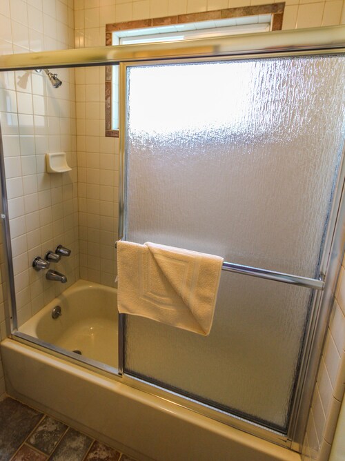 The Lodge at Lake Tahoe by VRI Americas Reviews, Deals & Photos 2024