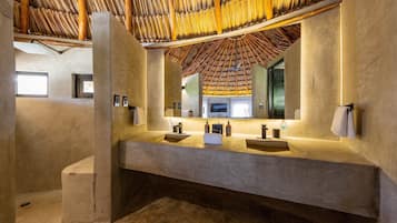 Jungle View King Bed Minipool | Bathroom | Shower, rainfall showerhead, free toiletries, hair dryer