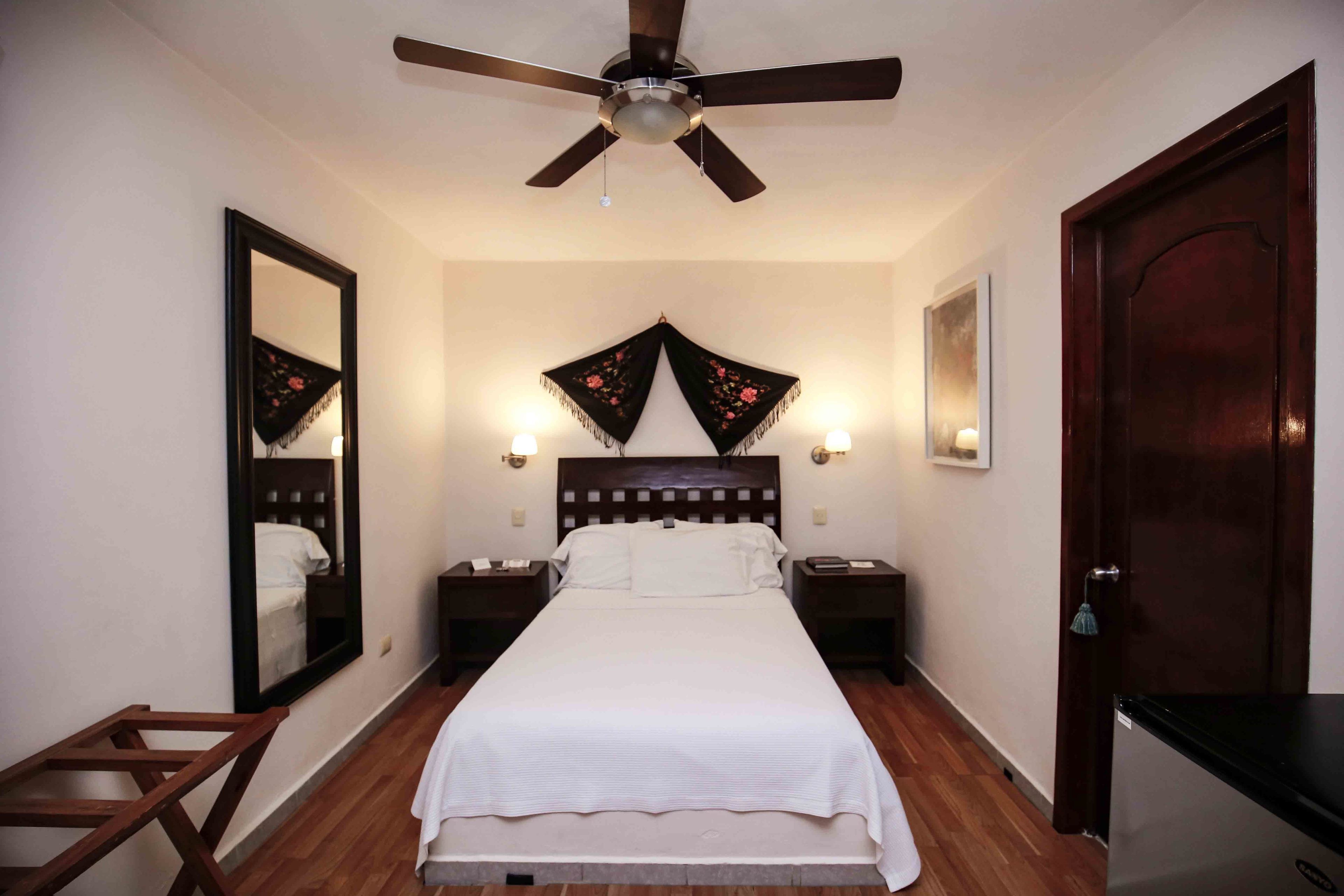 Room, 1 Double Bed | Premium bedding, minibar, in-room safe, free cots/infant beds