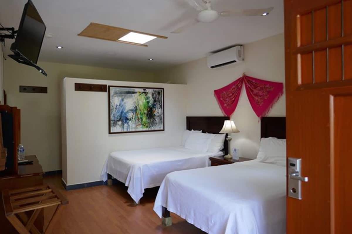 Superior Double Room, 2 Double Beds | Premium bedding, minibar, in-room safe, cribs (free)