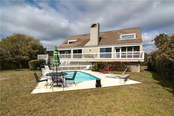 House, 5 Bedrooms | Outdoor pool