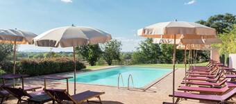 Farmhouse Montalto near Sandy Beaches