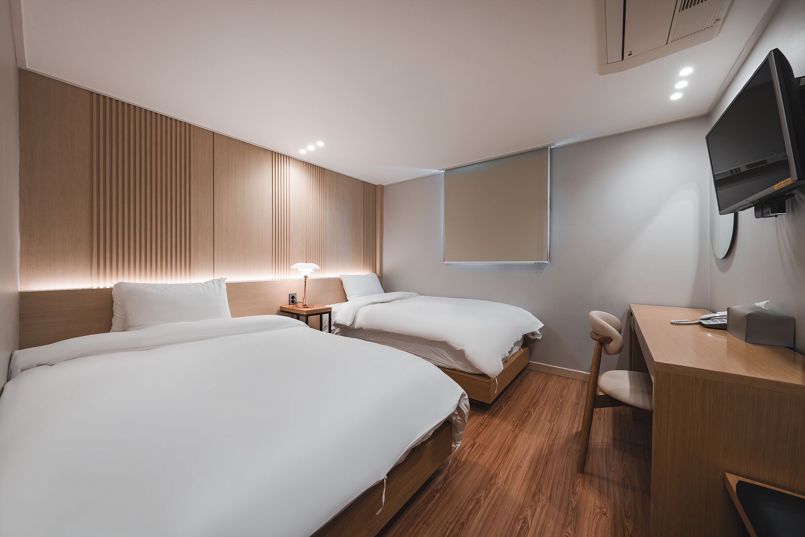 Deluxe Twin (B) | Hochwertige Bettwaren, Daunenbettdecken, Select-Comfort-Betten