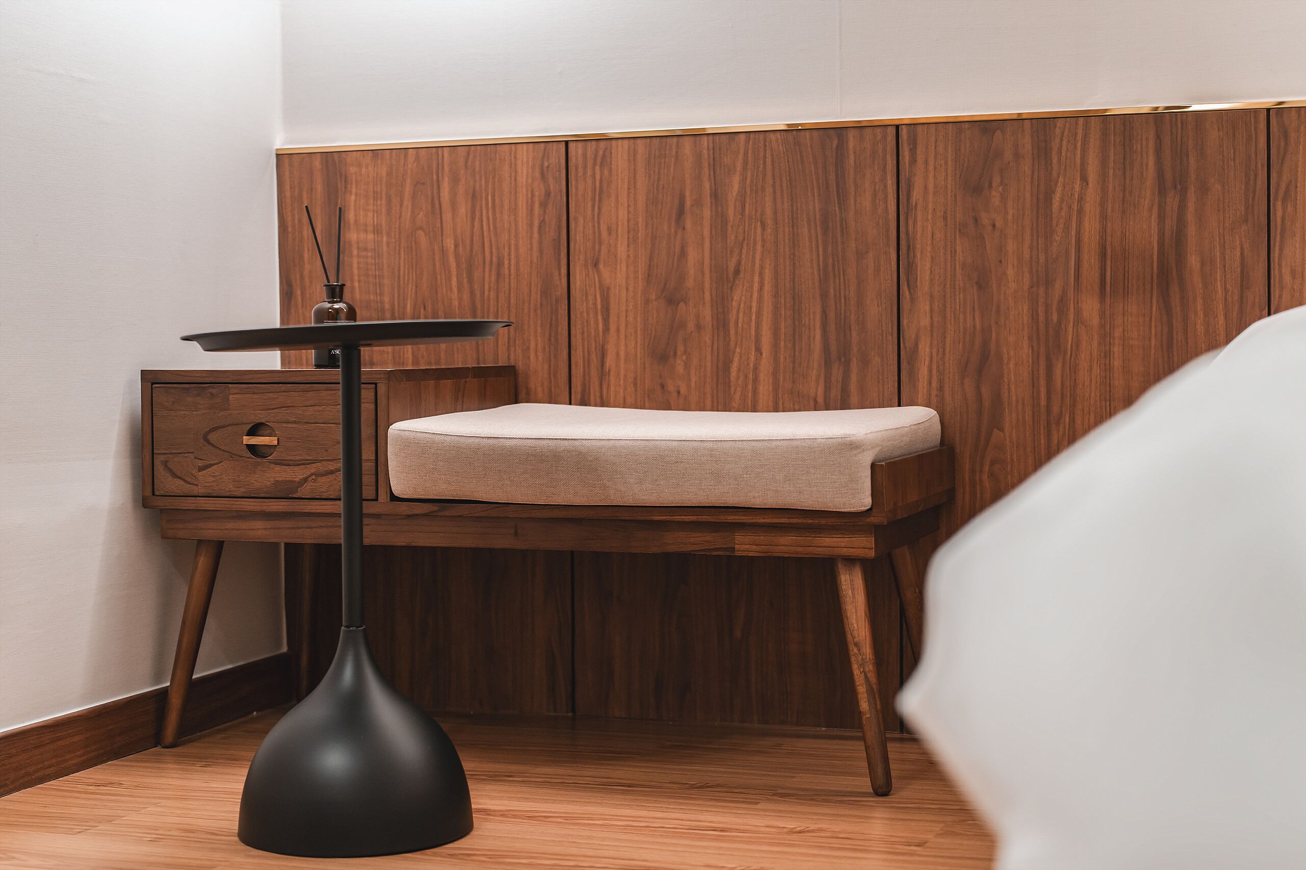 디럭스 더블 | 고급 침구, 오리/거위털 이불, 셀렉트 컴포트 침대, 방음 설비