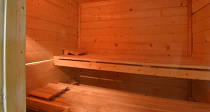 Charmante maison de vacances avec sauna Ă Houffalize