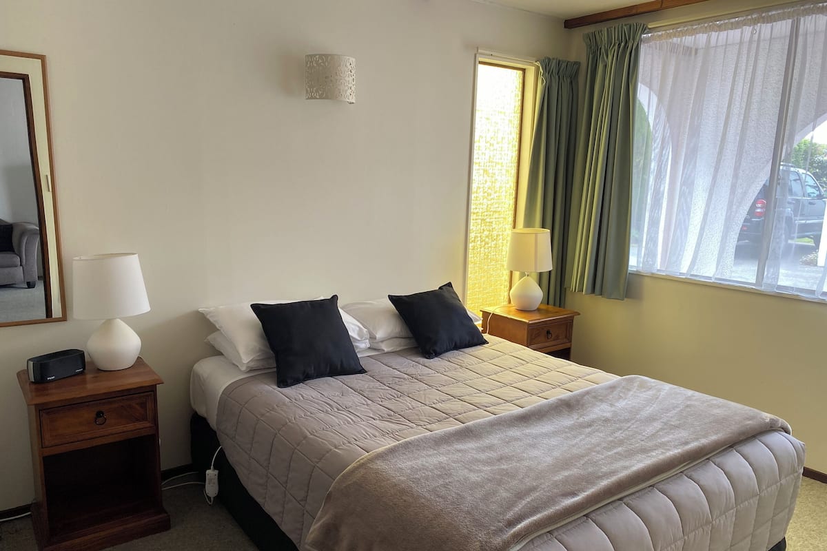 Family Apartment, 2 Bedrooms (Unit 1) | Iron/ironing board, cribs (free), WiFi (free)