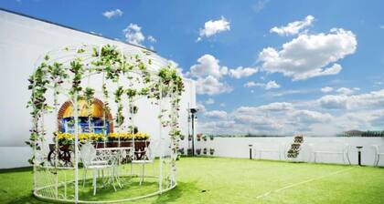 A Plus Boutique Hotel