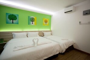 Kamar Keluarga | Meja kerja dan Wi-Fi gratis