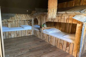 6 bedrooms, free WiFi