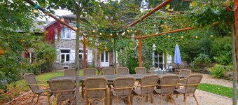 Bièvre Forest-Edge Retreat