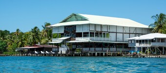 Los Balcones Over The Sea Hotel