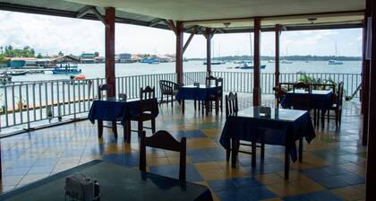 Los Balcones Over The Sea Hotel