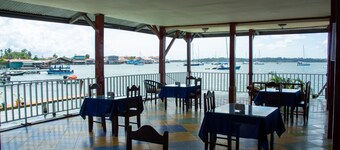 Los Balcones Over The Sea Hotel