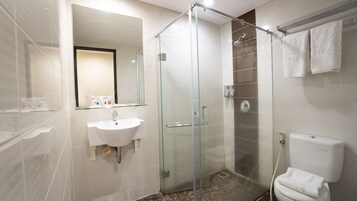 Superior Room | Bathroom