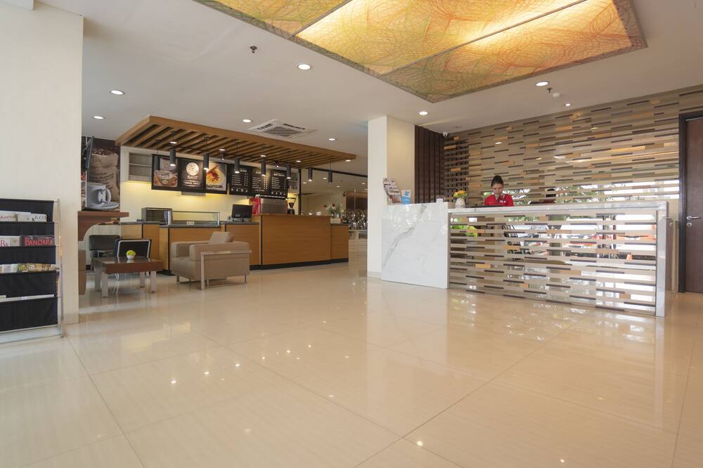 d'primahotel Airport Jakarta 1
