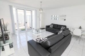 Appartement Supérieur, 2 chambres | Coin séjour