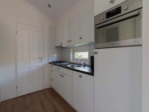 Mikrowelle, Geschirrspüler