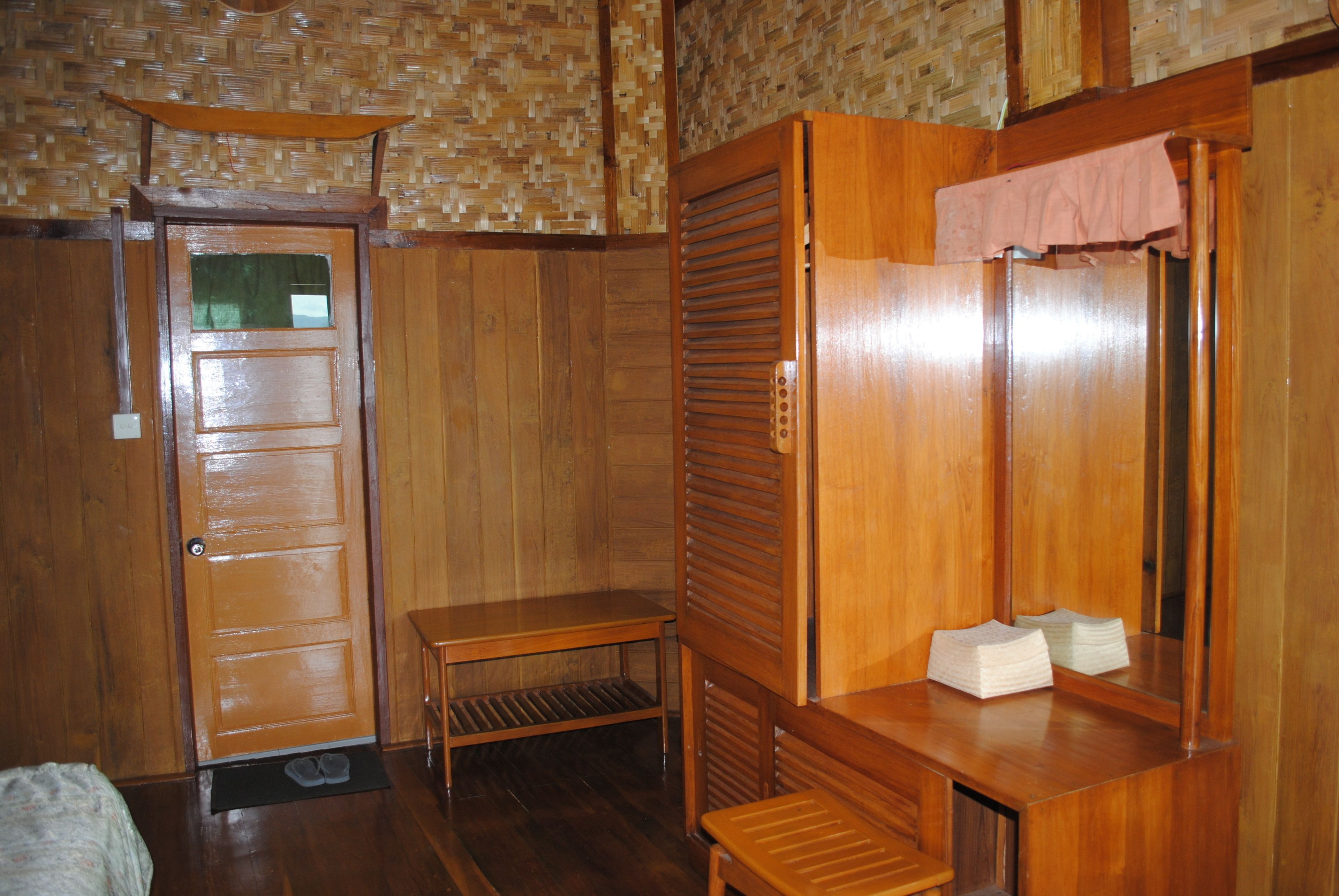 minibar, in-room safe, desk, blackout curtains