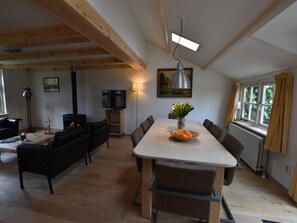 Dining - Holiday Home in Nieuwvliet near Beach (Nieuwvliet)