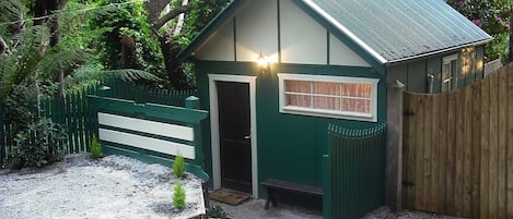 Casa de campo romántica (Charmed Cabin) | Vistas desde la habitación