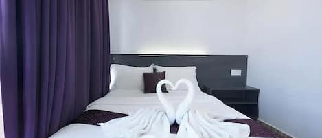 Deluxe Room | Fer et planche à repasser, Wi-Fi gratuit, draps fournis