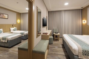 2 connected Bedrooms for 4 Adults | In-room safe, blackout drapes, soundproofing, iron/ironing board