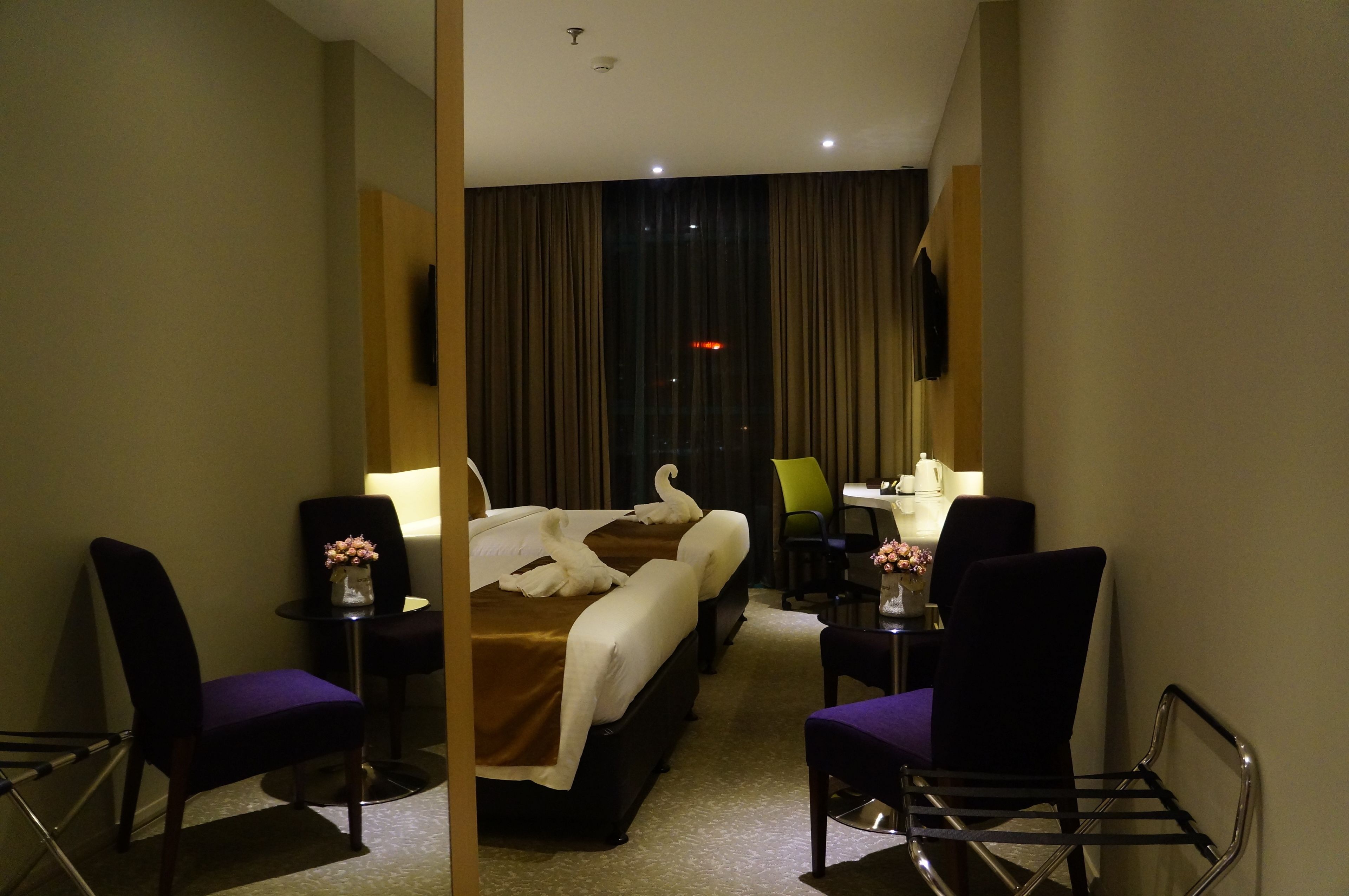 Minibar, in-room safe, desk, free WiFi