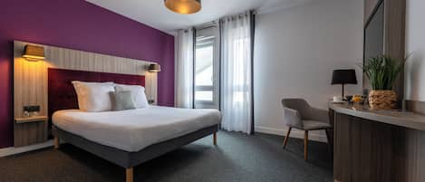 Premium studio | Geluiddichte muren, een strijkplank/strijkijzer, gratis wifi
