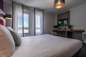 Premium Studio | Soundproofing, iron/ironing board, free WiFi