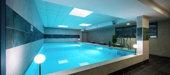 維克多碼頭旅遊中心尼米亞法意公寓式酒店