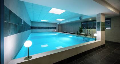 Nemea Appart Hotel Quai Victor Tours Centre