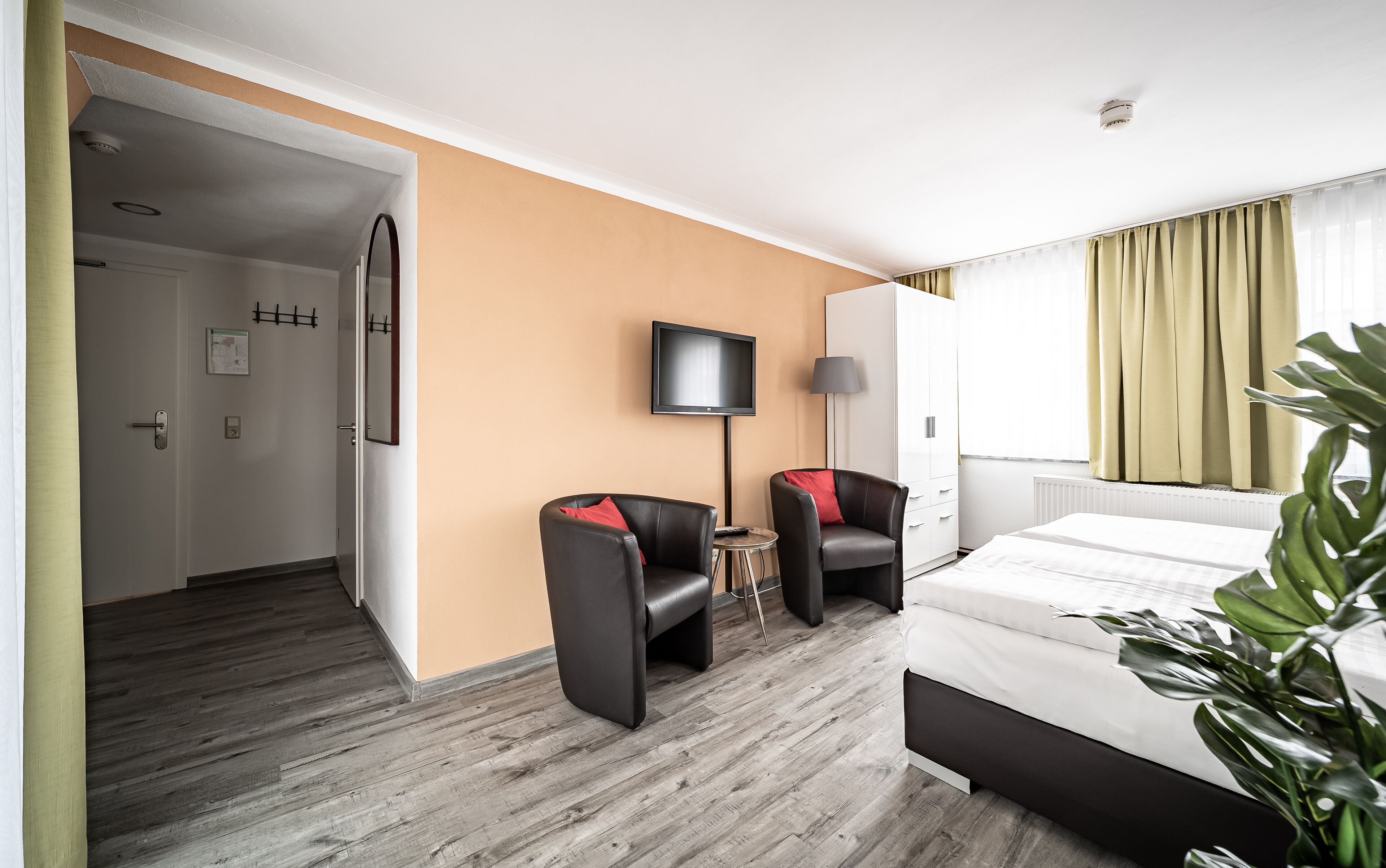 double room | 1 bedroom, hypo-allergenic bedding, in-room safe, free wifi