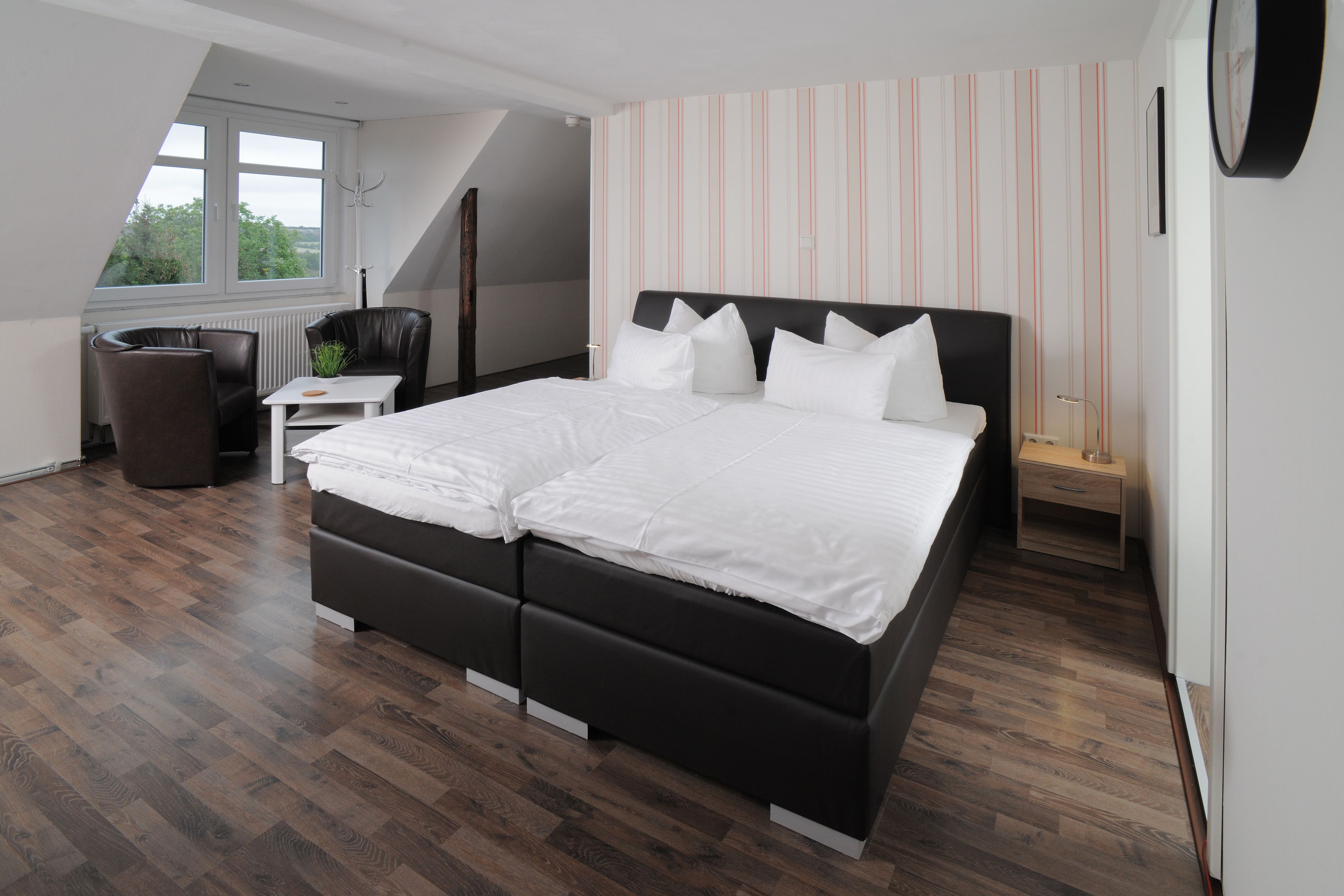 studio | 1 bedroom, hypo-allergenic bedding, in-room safe, free wifi