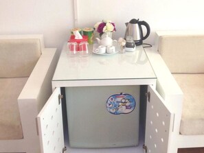 Minibar, desk, free WiFi - New Hotel II (Hanoi)
