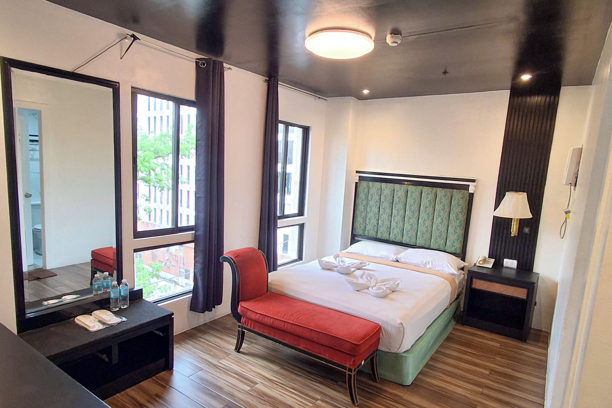 Standard Queen Room | Safe på rommet, skrivebord, ekstrasenger (mot et tillegg) og sengetøy