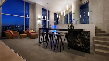Penthouse (Prior inquiry for parties/events) | Interior