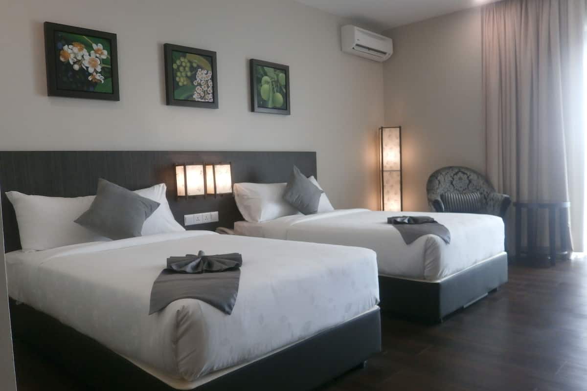 superior twin room, non smoking | 1 bedroom, in-room safe, desk, iron/ironing board