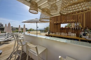 Poolbar